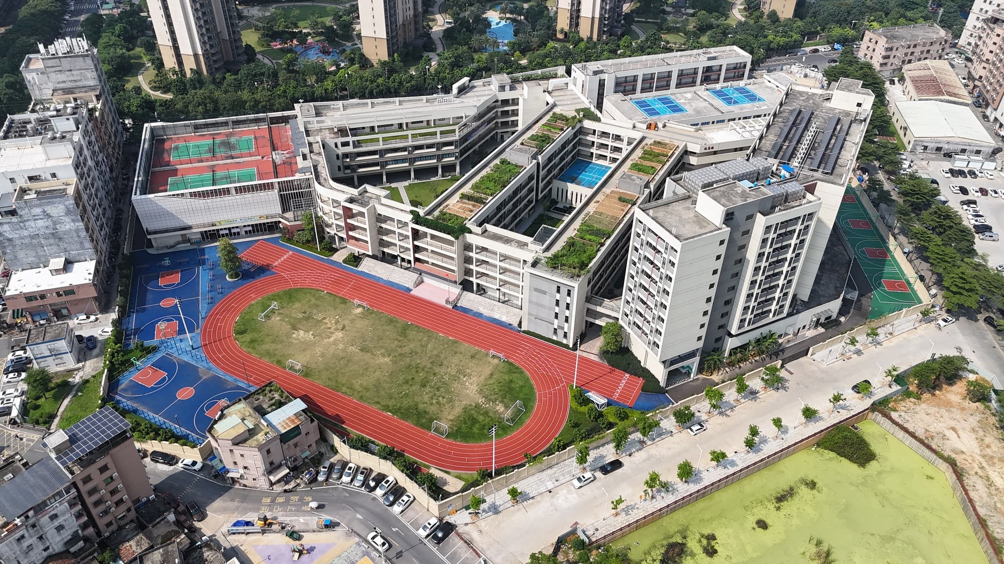 寮步镇外国语初级中学｜筑就书香学府，彰显工程品质